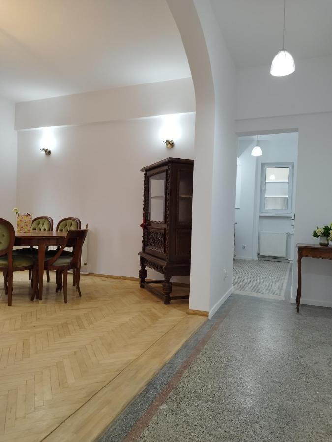 Central Appartment - Heart Of Bucharest - Sector 1 - New Renovated - Open Space Exterior photo